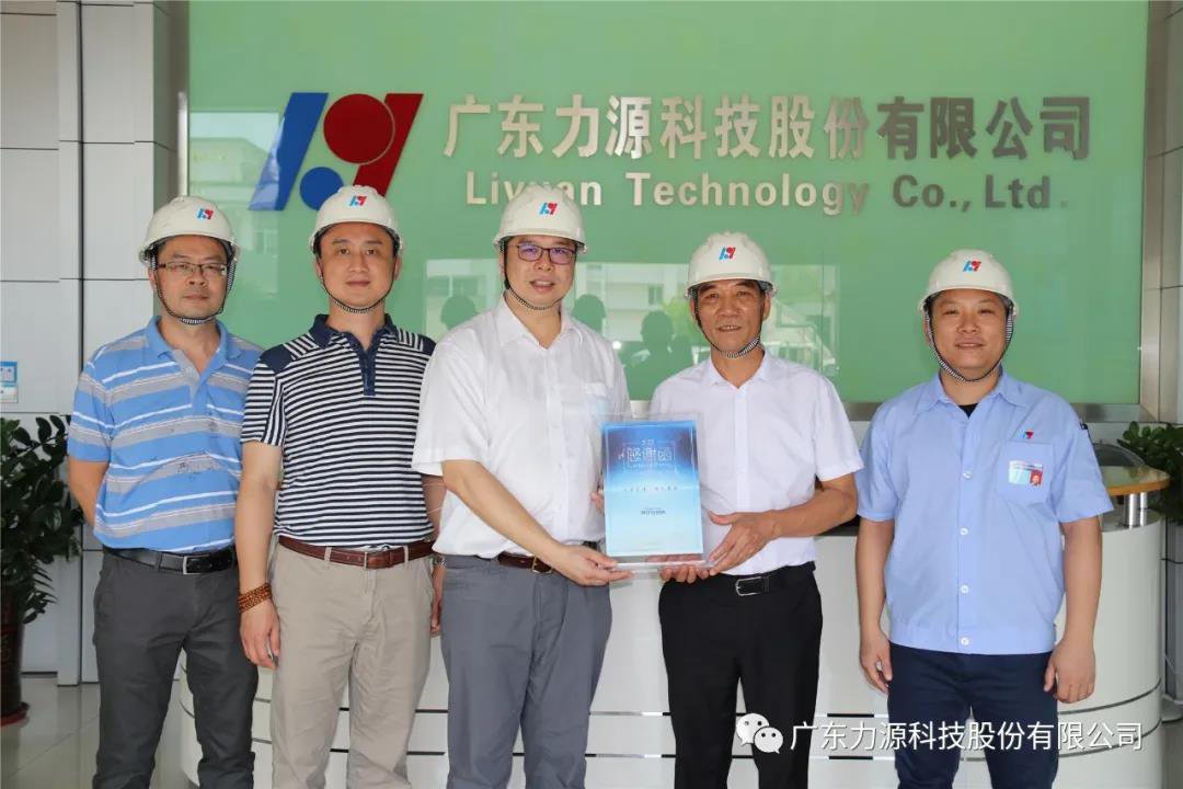 水災(zāi)無(wú)情人有義,風(fēng)雨同舟共前行